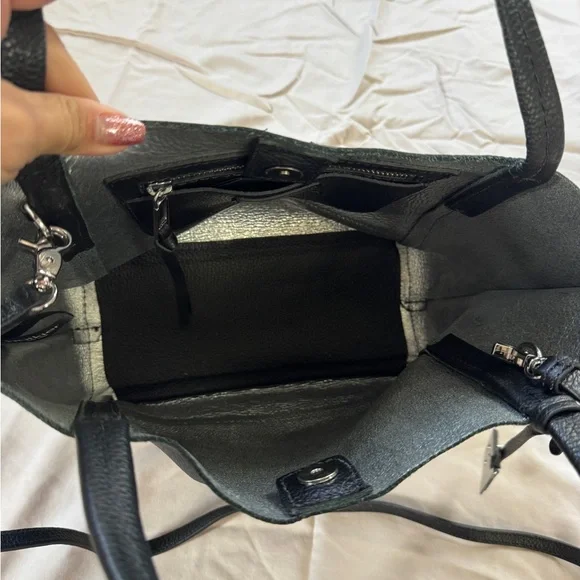 Botkier Black Leather Purse with zipper accents - Picture 4 of 4